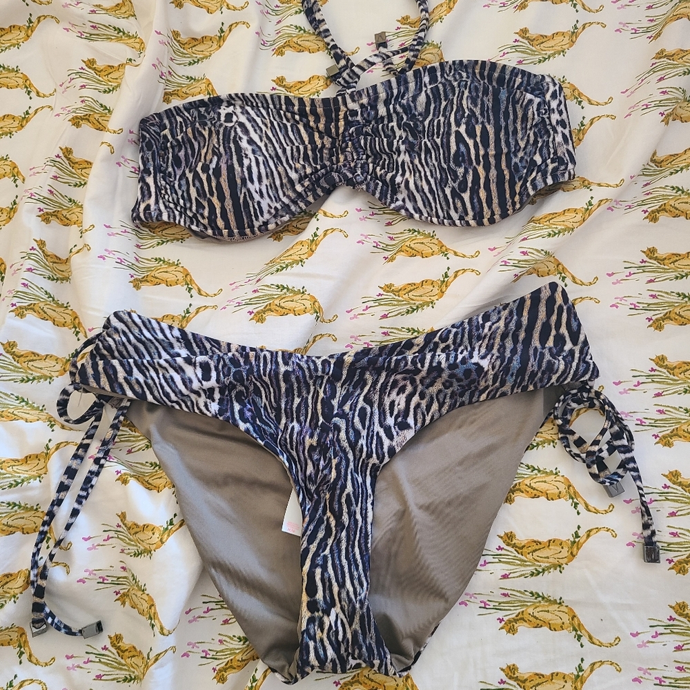 Victoria's Secret bandeau bikini